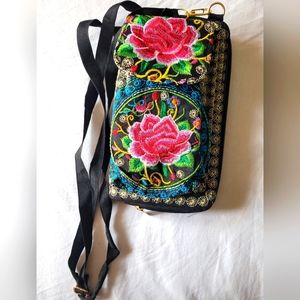 Embroidery mexican cross body/wallet